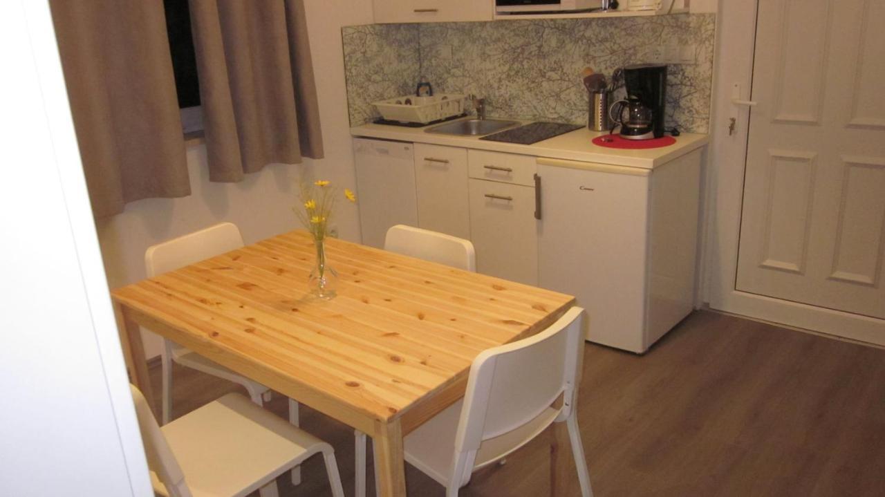 Natasa Apartments Krk Vrh  Kültér fotó